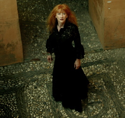 loreena-thumb-300x450.jpg