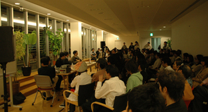 ﾄｰｸ会場.jpg
